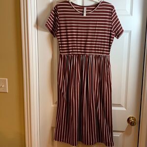 Tickled Teal size large short sleeve pocketed dress